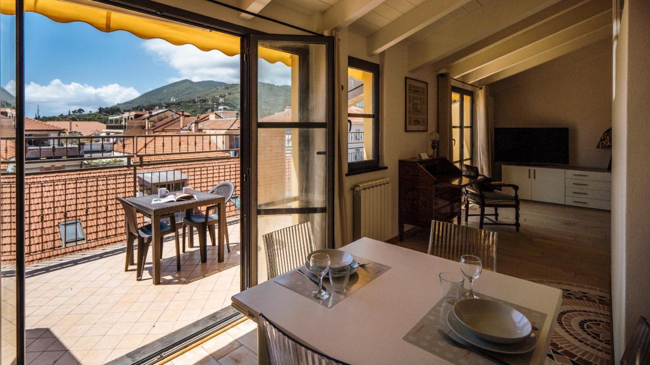 Dei Mille 31 B Apartman Albenga Kültér fotó