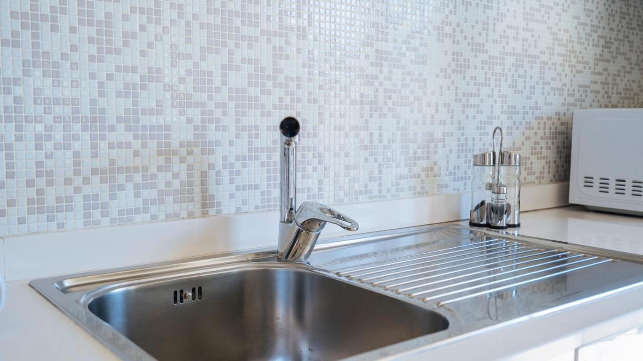 Dei Mille 31 B Apartman Albenga Kültér fotó