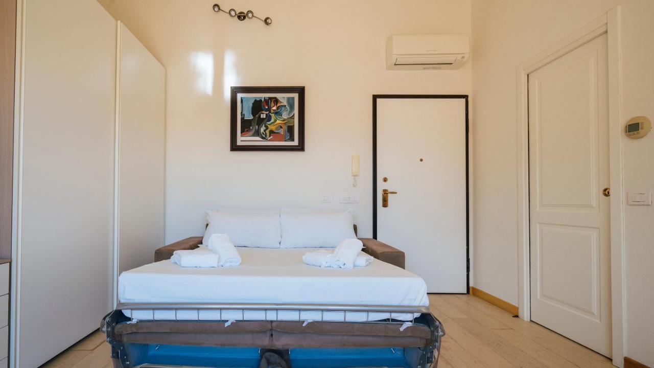 Dei Mille 31 B Apartman Albenga Kültér fotó
