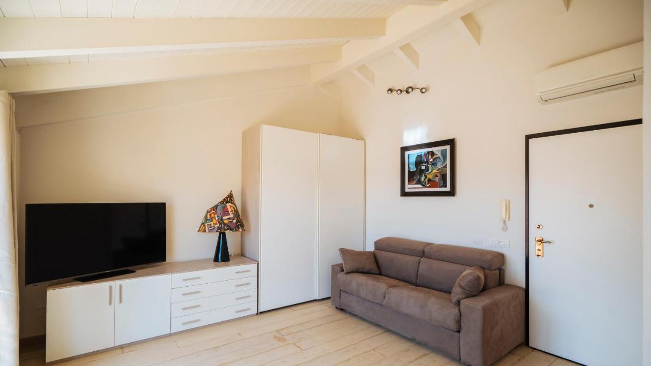Dei Mille 31 B Apartman Albenga Kültér fotó